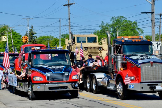 Equipment Transport-In-Clinton Township-Michigan