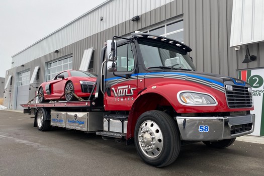Semi Truck Towing In Warren Michigan